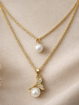 Pearl Leaf Pendant Necklace